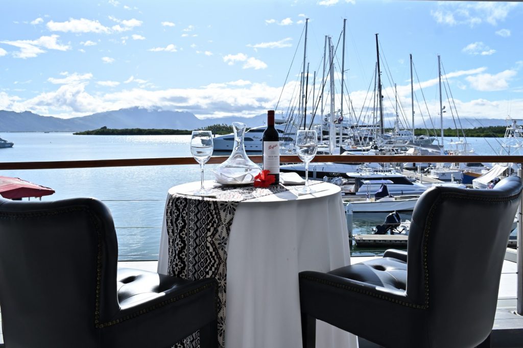 Fiji High Top Restaurants in Port Denarau Sails